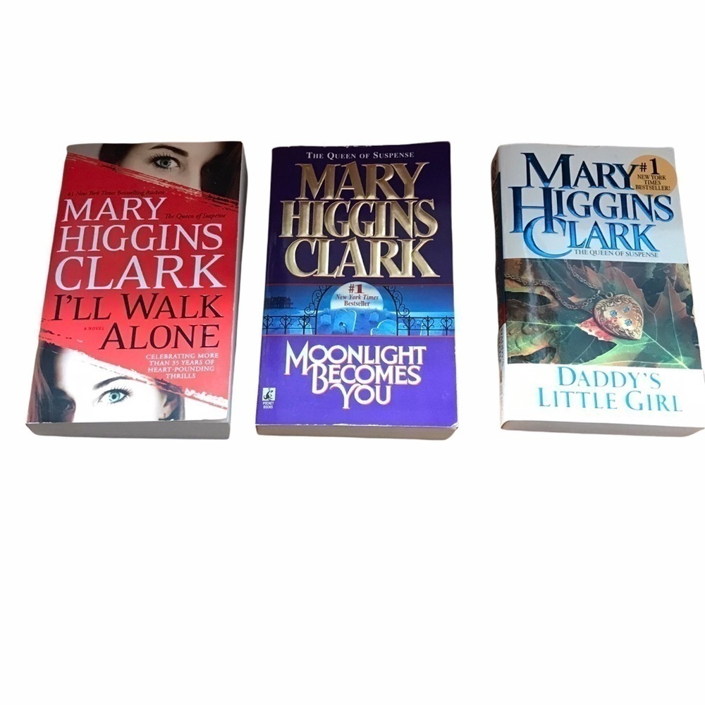 Mary Higgins Clark Suspense Novels Bundle of 3 Books